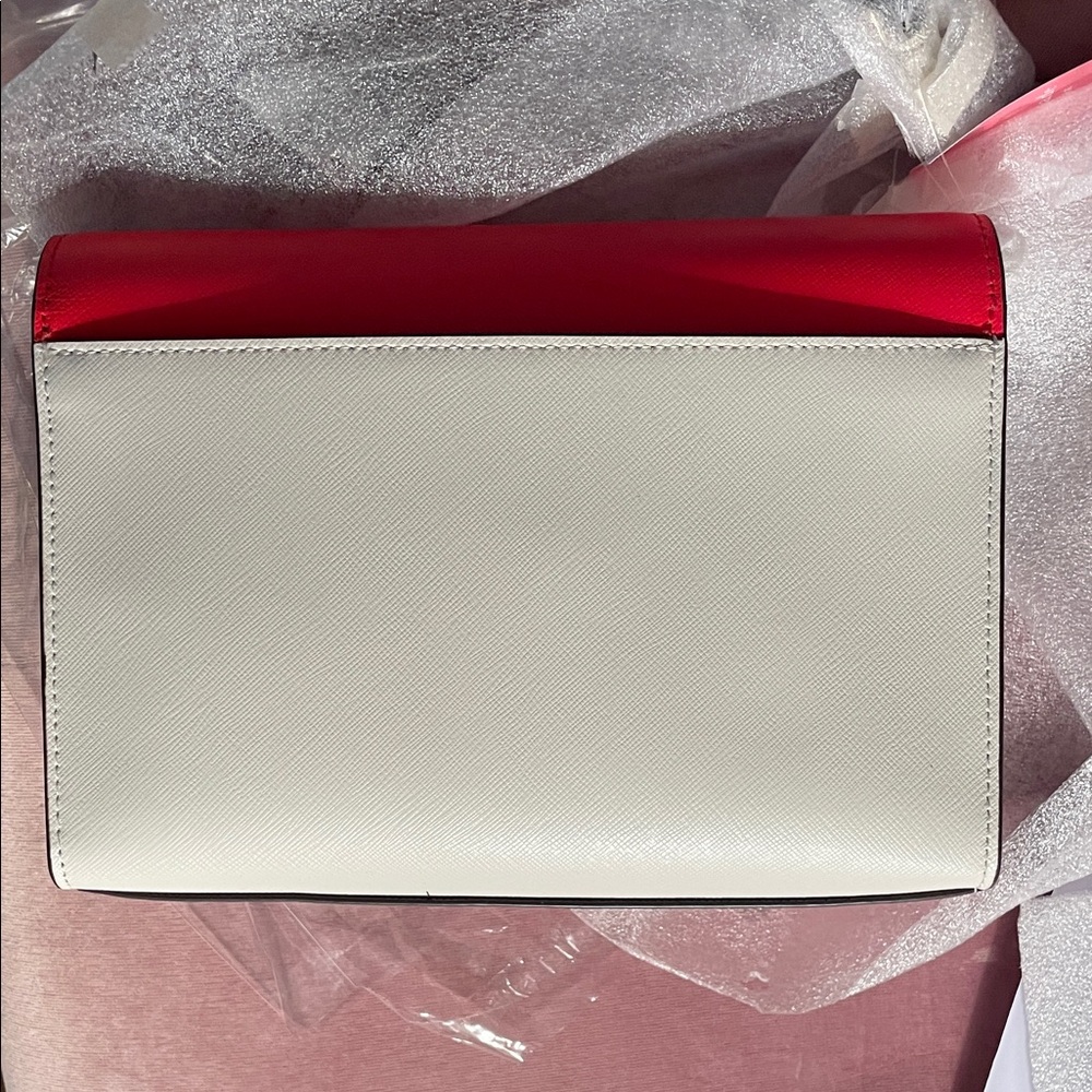 Kate Spade coral and cream purse nwt estate sale - Picture 6 of 8